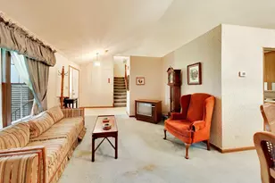 2518 Quail Ct, Aurora, IL 60502 - Photo 7