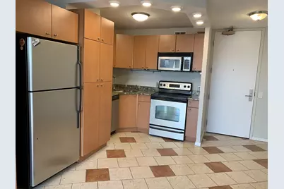 4343 N Clarendon Avenue #1711, Chicago, IL 60613 - Photo 5