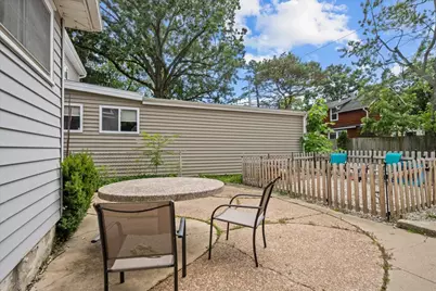 2490 Green Bay Road #1, Highland Park, IL 60035 - Photo 15