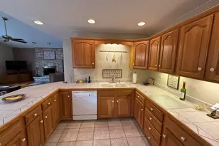 3940 Gloucester Dr, Crete, IL 60417 - Photo 13