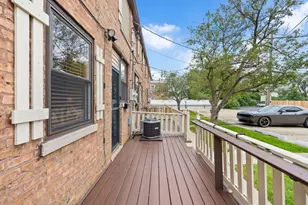 721 E Maple Ave, La Grange, IL 60525 - Photo 15