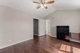 337 N Commerce St, Aurora, IL 60504 - Photo 13