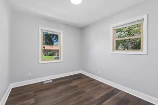 291 Clyde Ave, Calumet City, IL 60409 - Photo 11