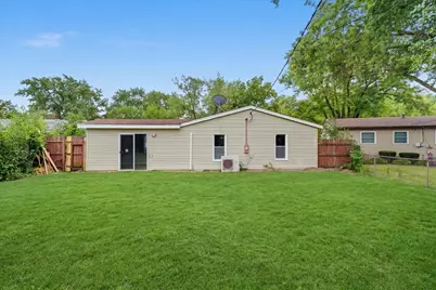 693 Minerva Avenue, Wauconda, IL 60084 - Photo 31