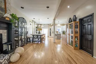 539 W 44th Pl, Chicago, IL 60609 - Photo 11