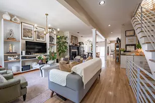 539 W 44th Pl, Chicago, IL 60609 - Photo 7