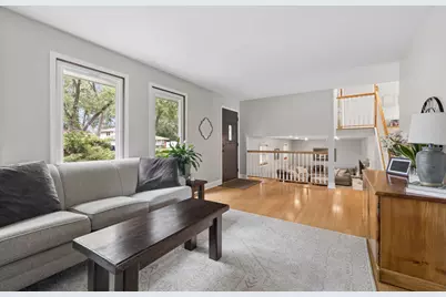14735 Highland Avenue, Orland Park, IL 60462 - Photo 5