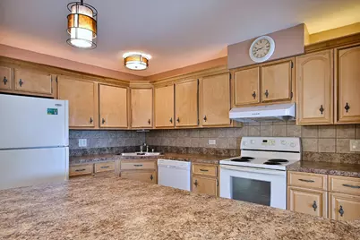 850 S Lorraine Road S #3E, Wheaton, IL 60189 - Photo 7