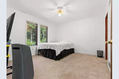7701 Old Post Road, Crystal Lake, IL 60014 - Photo 29