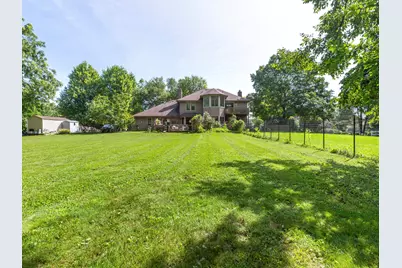 7701 Old Post Road, Crystal Lake, IL 60014 - Photo 9