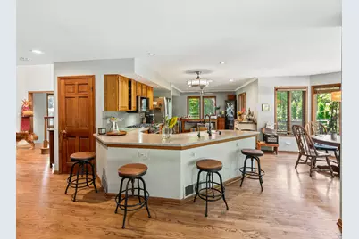 7701 Old Post Road, Crystal Lake, IL 60014 - Photo 41