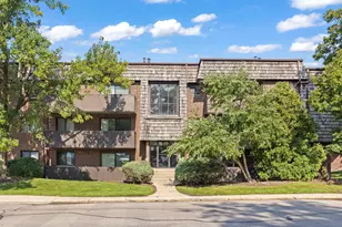516 Timber Ridge Dr, Carol Stream, IL 60188 - Photo 1