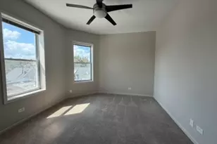 617 W Drummond Pl, Chicago, IL 60614 - Photo 13