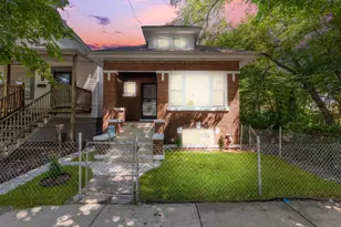 1140 E 91st St, Chicago, IL 60619 - Photo 1