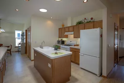 212 Rodeo Drive #2179, Grayslake, IL 60030 - Photo 7