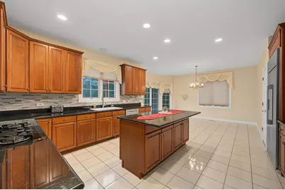 28951 Forest Lake Lane, Libertyville, IL 60048 - Photo 23