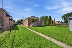 334 W 101st Pl, Chicago, IL 60628 - Photo 33