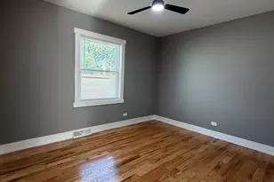 334 W 101st Pl, Chicago, IL 60628 - Photo 7