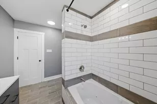 334 W 101st Pl, Chicago, IL 60628 - Photo 13