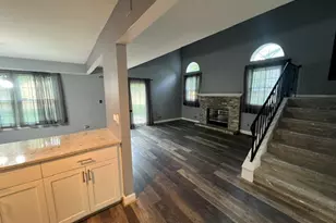 801 N Tamarac Blvd, Addison, IL 60101 - Photo 7