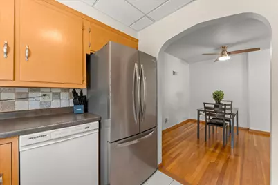 917 W Washington Street, Champaign, IL 61821 - Photo 13