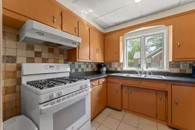 917 W Washington Street, Champaign, IL 61821 - Photo 11