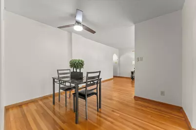 917 W Washington Street, Champaign, IL 61821 - Photo 9