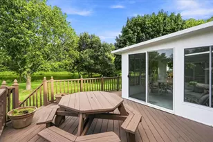 341 Old Darby Ln, Winthrop Harbor, IL 60096 - Photo 39