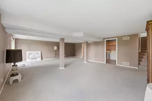 402 Arboretum Dr, Lombard, IL 60148 - Photo 21