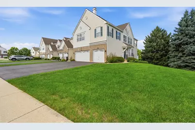 402 Arboretum Drive #78, Lombard, IL 60148 - Photo 3