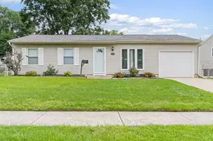 302 Healy Ave, Romeoville, IL 60446 - Photo 1