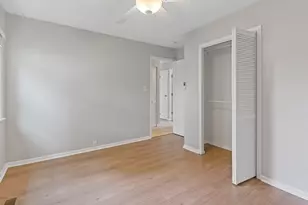 302 Healy Ave, Romeoville, IL 60446 - Photo 13