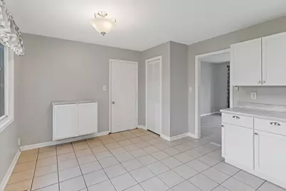 302 Healy Avenue, Romeoville, IL 60446 - Photo 5