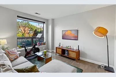 859 W Erie Street #303, Chicago, IL 60642 - Photo 5