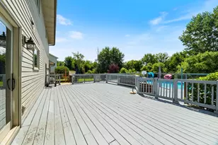 637 Otter Way, Oswego, IL 60543 - Photo 21