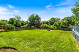 637 Otter Way, Oswego, IL 60543 - Photo 25