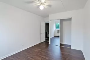5011 Valley Ln, Streamwood, IL 60107 - Photo 15