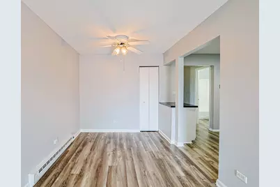 210 Klein Creek Court #5E, Carol Stream, IL 60188 - Photo 5