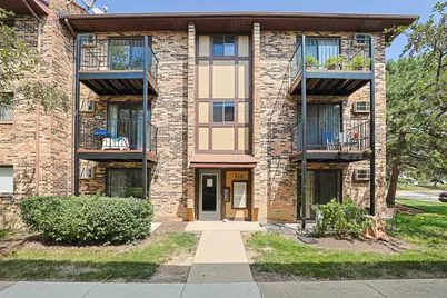 210 Klein Creek Court #5E, Carol Stream, IL 60188 - Photo 1