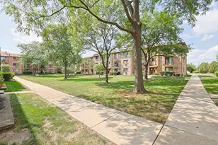 210 Klein Creek Ct, Carol Stream, IL 60188 - Photo 19