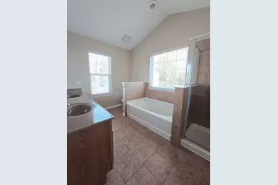 3401 Kentshire Circle, Aurora, IL 60504 - Photo 11