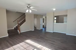 3401 Kentshire Cir, Aurora, IL 60504 - Photo 7
