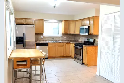 1170 Heather Lane #0, Glen Ellyn, IL 60137 - Photo 9