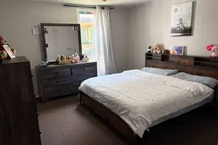 407 N Center St, Joliet, IL 60435 - Photo 9