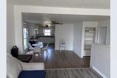 407 N Center Street, Joliet, IL 60435 - Photo 7