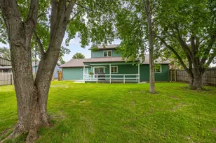 570 Meadows Rd, Bourbonnais, IL 60914 - Photo 5