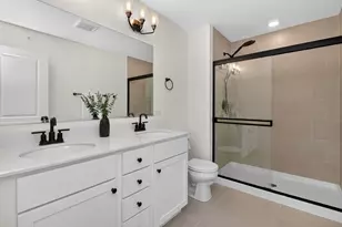 1035 Wren Rd, Des Plaines, IL 60018 - Photo 17