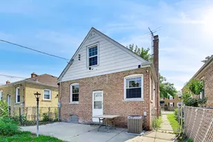 3844 N Pacific Ave, Chicago, IL 60634 - Photo 25