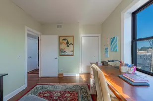 2651 W Greenleaf Ave, Chicago, IL 60645 - Photo 25