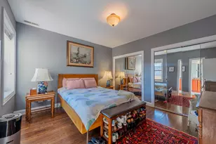 2651 W Greenleaf Ave, Chicago, IL 60645 - Photo 15